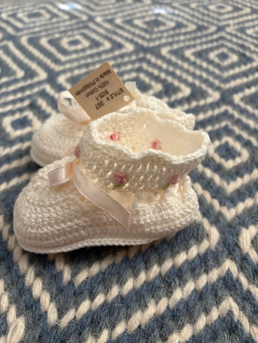 NWT Country Kids White Crochet Baby Booties with Pink Rose Accents